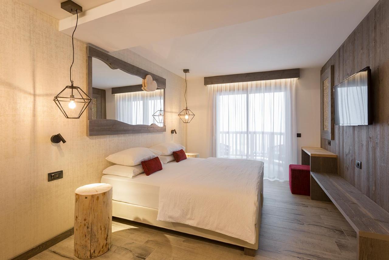 Cavallino Lovely Hotel Andalo Luaran gambar