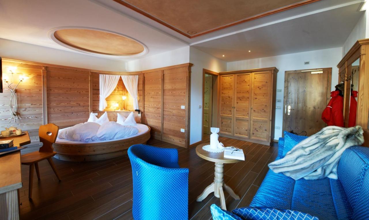 Cavallino Lovely Hotel Andalo Luaran gambar